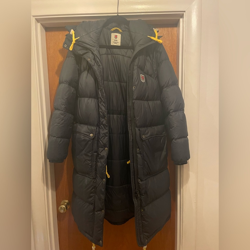 FJALLRAVEN EXPEDITION LONG DOWN PARKA W / EXPEDITION LONG DOWN PARKA